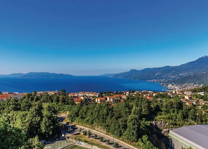 With A Parking Space Kastav, Opatija - 13568 *